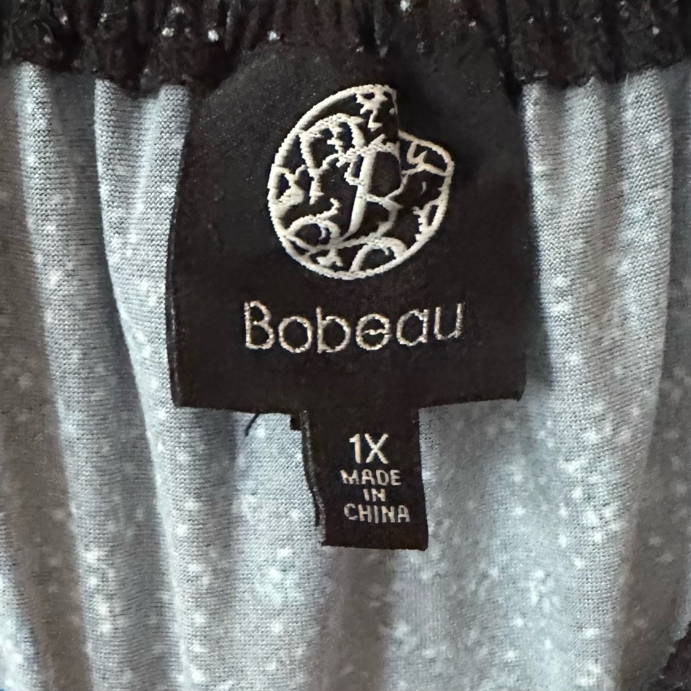 Bobeau Jasper Soft Knit Ruffle Knit Top‎ Size 1X Dark Gray Abstract Print - Picture 9 of 11